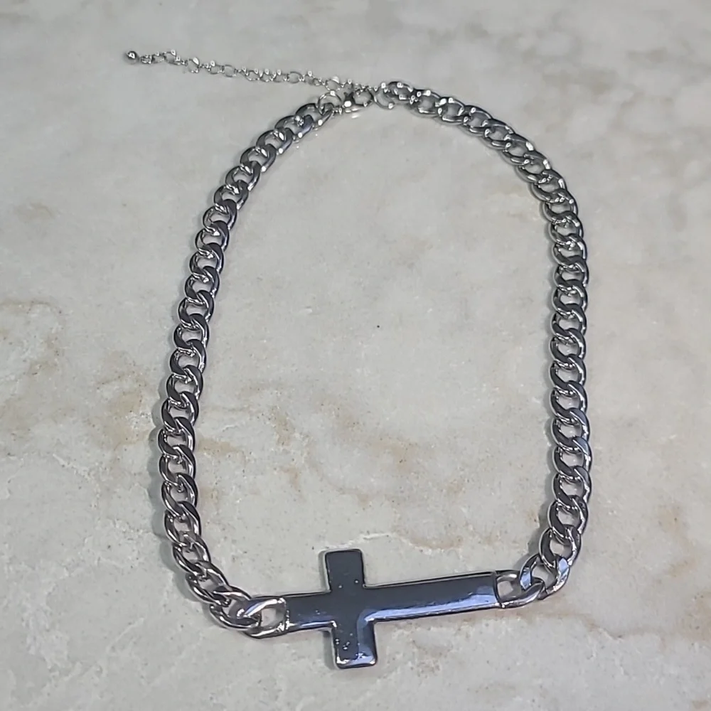 Silver Chain Necklace with Cross Pendant